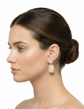 Aretes cortos Napier con acabado brillante
