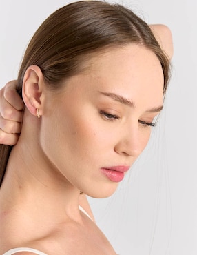 Set de aretes Lauren Ralph Lauren Loraine con acabado brillante zirconia cúbica