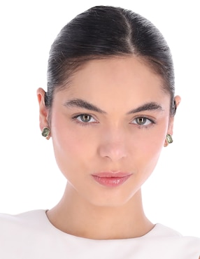 Aretes cortos cuadrados Anne Klein Breezy con acabado brillante