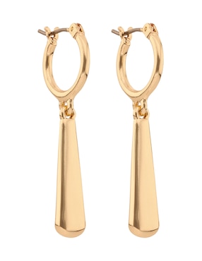 Aretes largos dkny ryleigh con acabado liso liso