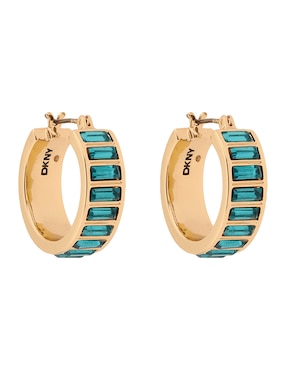 Aretes cortos DKNY Molly Recolors con acabado pavé