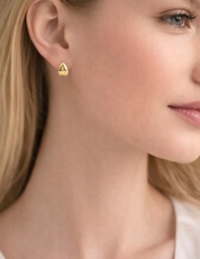 Set de aretes Mancini con acabado baño de oro 14 K