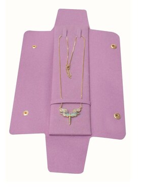 Collar con dije de ángel Yoiko Alada 18 K