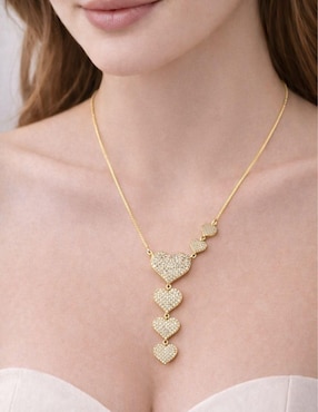 Collar con dije de corazón Yoiko Cascada 18 K
