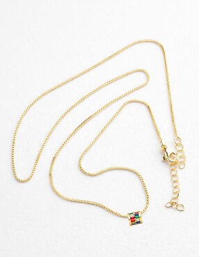 Collar con dije de cilindro Yoiko Prisma Vivo 18 K