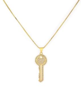 Collar con dije de llave Yoiko con acabado baño de oro 18 K
