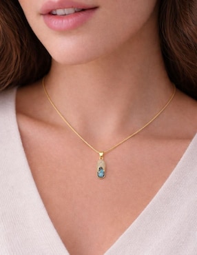 Collar con dije Yoiko Nazar con acabado baño de oro 18 K