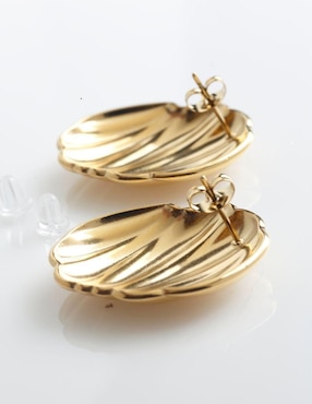 Aretes y pulsera Yoiko Ondra