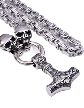 Collar con dije de calavera Nira