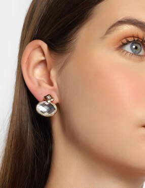 Aretes cortos ovalados Ocean Heart con acabado baño de oro 18 K cristal