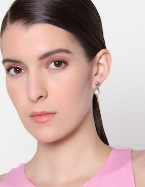 Aretes cortos de esfera Ocean Heart 18 K con acabado baño de oro blanco cristal