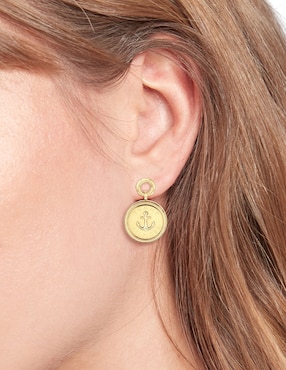 Aretes cortos Tommy Hilfiger Charms con acabado brillante