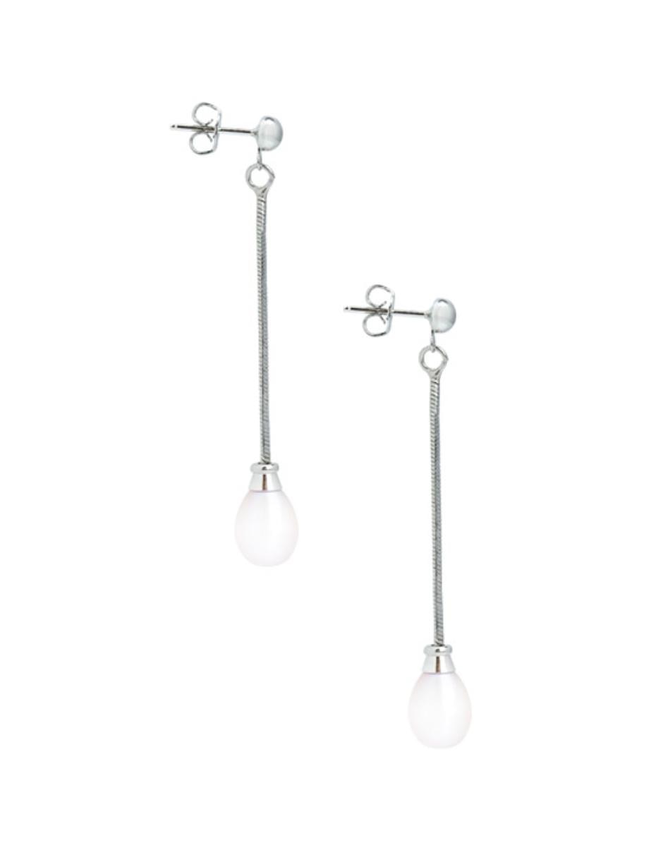 Aretes con acabado brillante perla 2