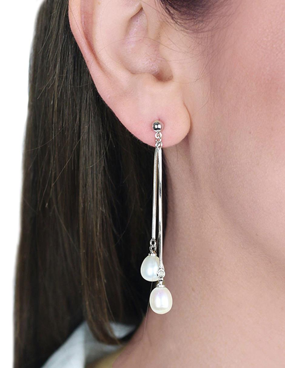 Aretes con acabado brillante perla 4
