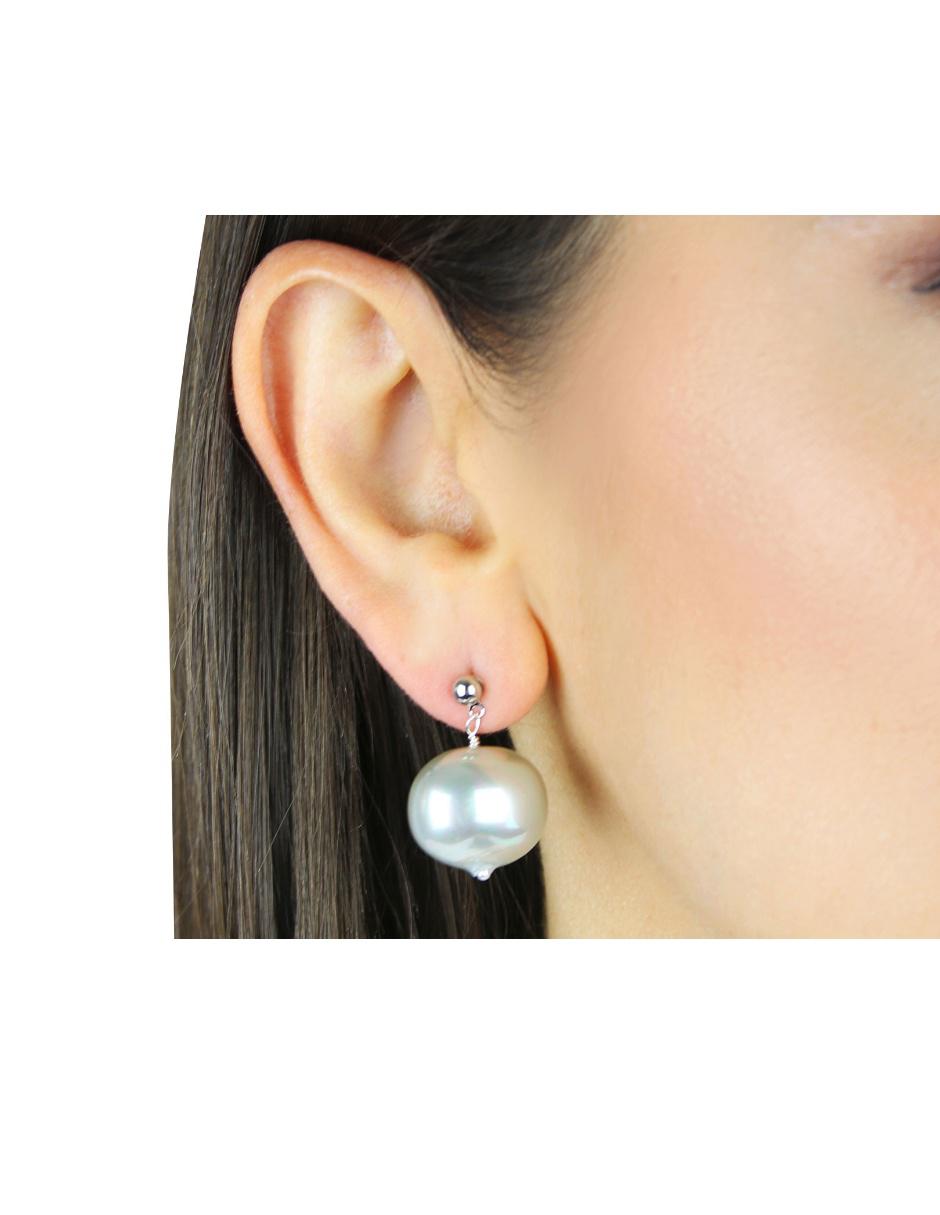 Aretes con acabado brillante imitación perla 4