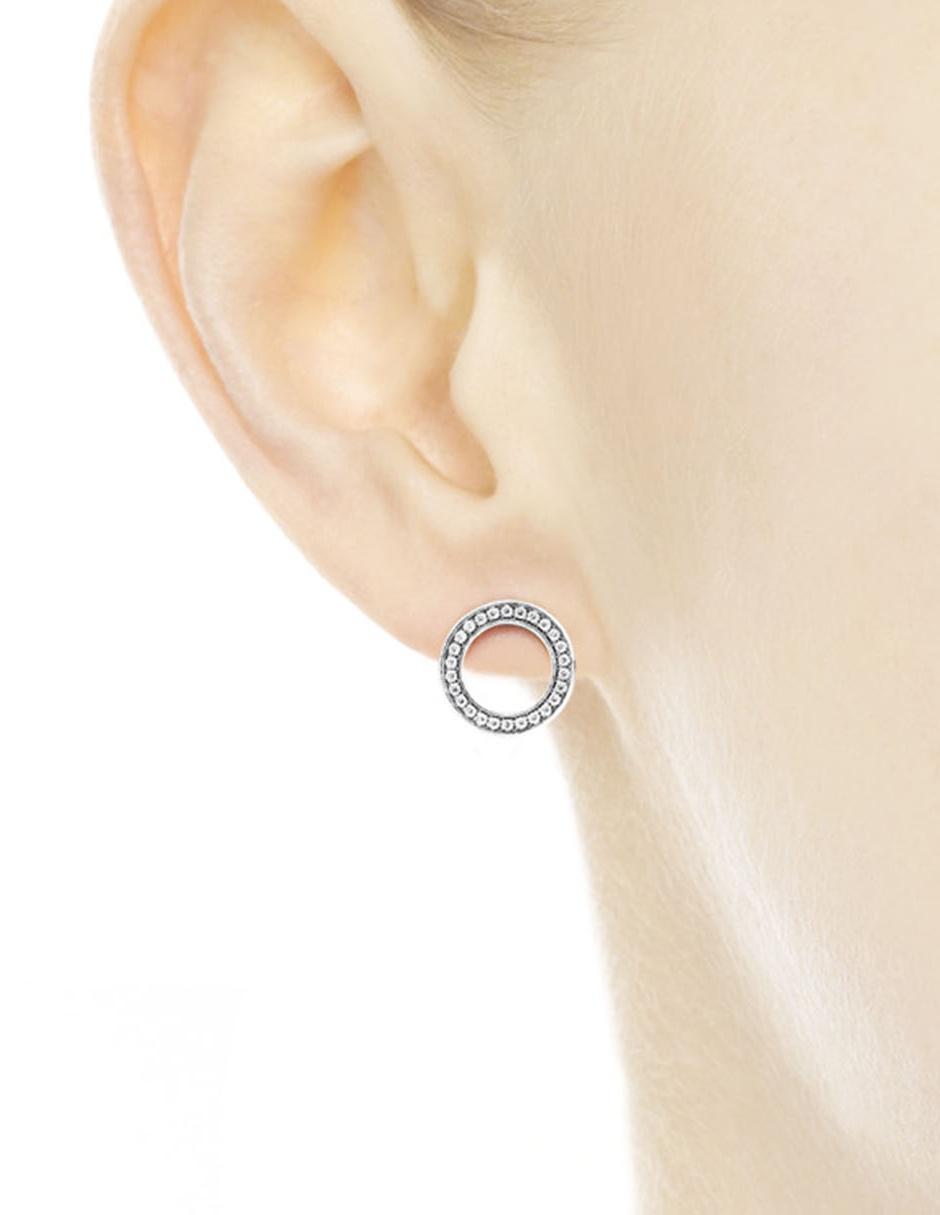 Aretes con acabado brillante circonita
