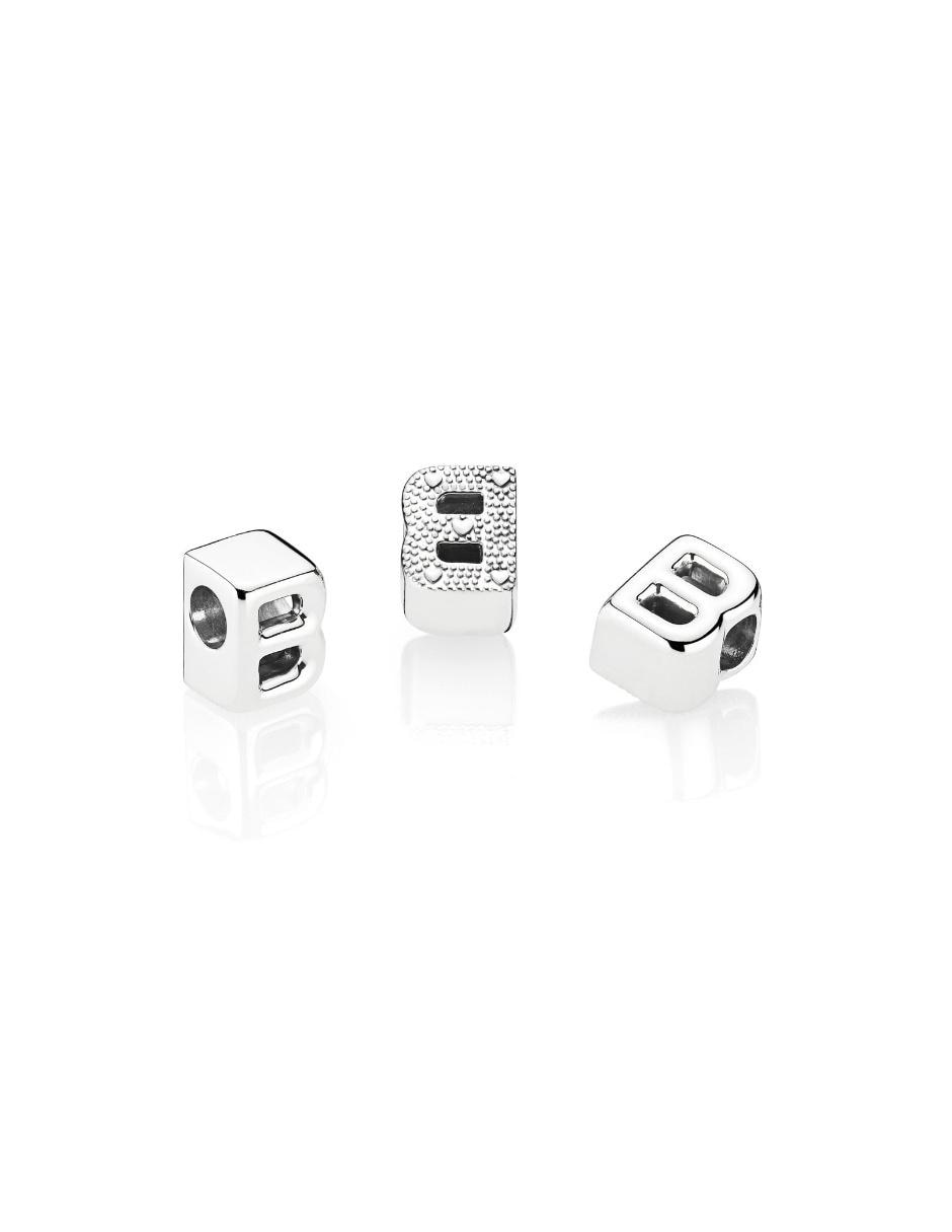 Charm de letras de plata 2