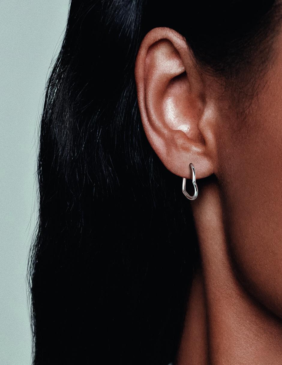 Aretes de plata con acabado brillante 2