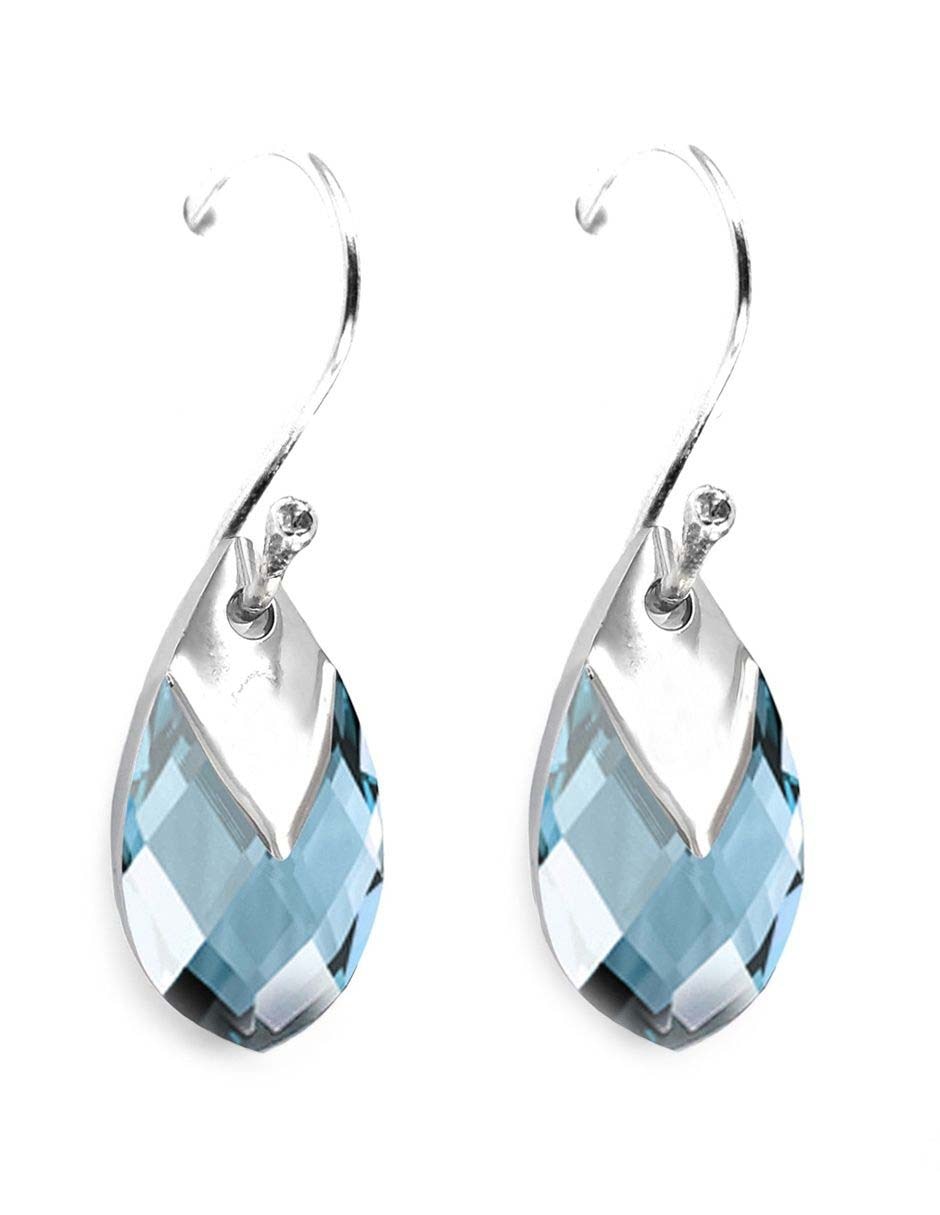 Aretes de plata con acabado pavé cristal