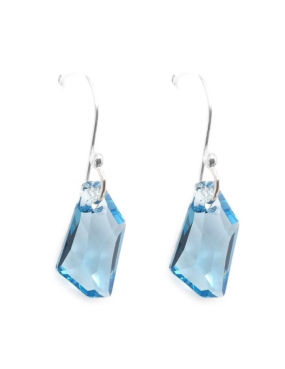 Aretes de plata con acabado pavé cristal