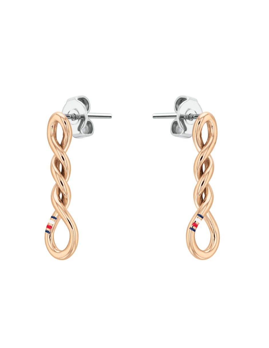Aretes con acabado brillante