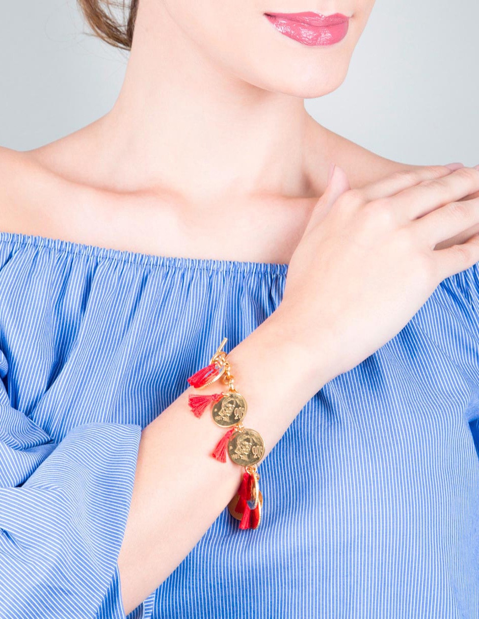 Pulsera con acabado baño de oro 2