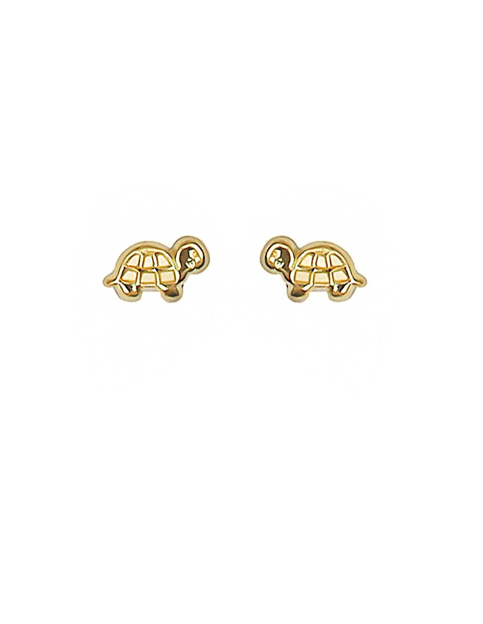 Aretes de oro con acabado brillante