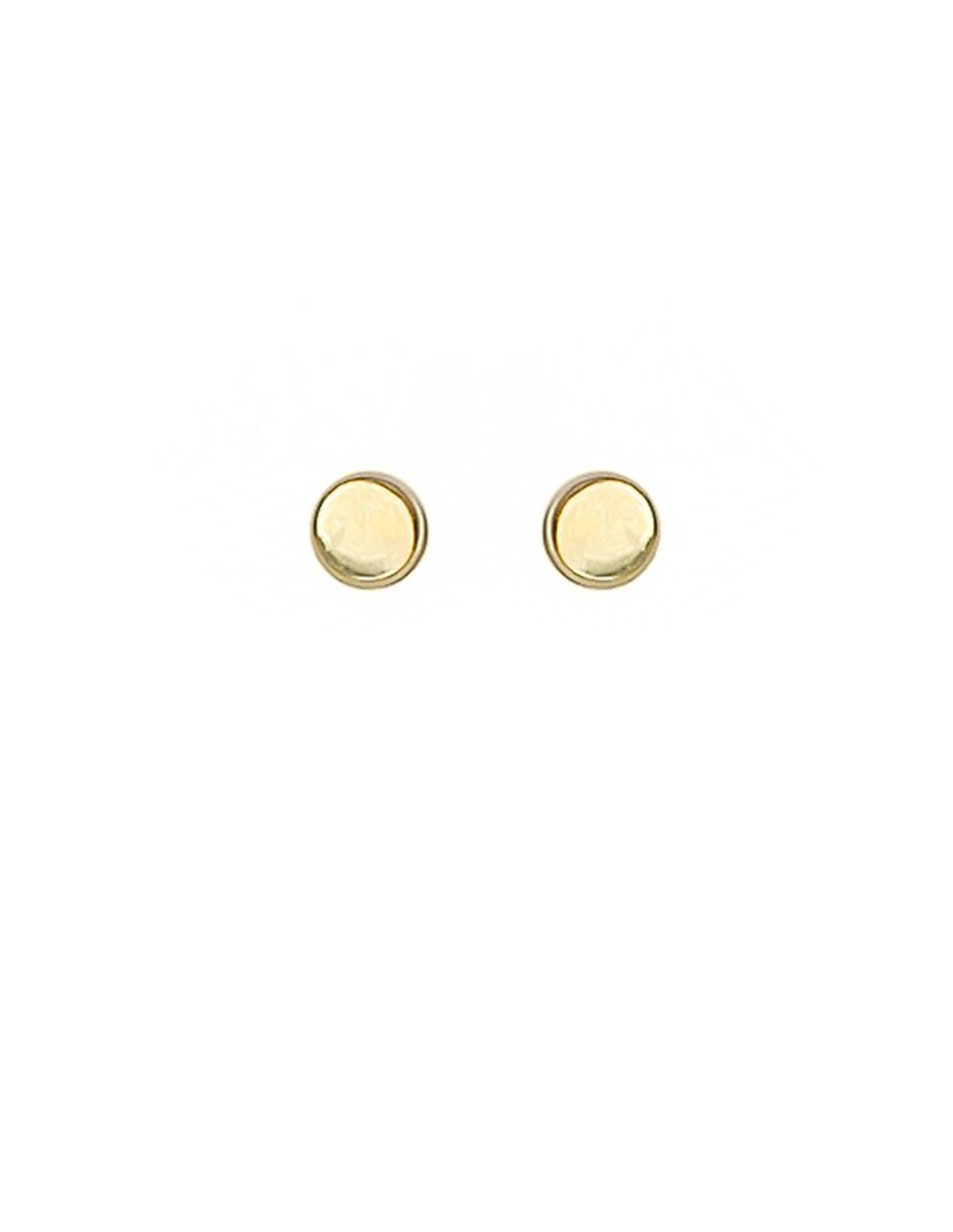 Aretes de oro con acabado brillante Aretes de oro con acabado brillante