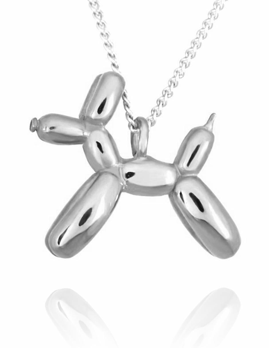 Dije de perro de plata