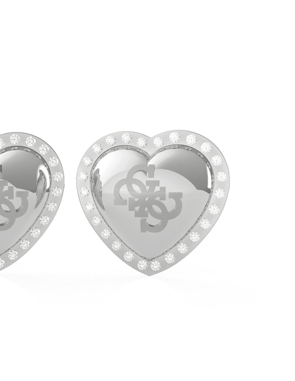 Aretes de corazón con acabado plateado 3
