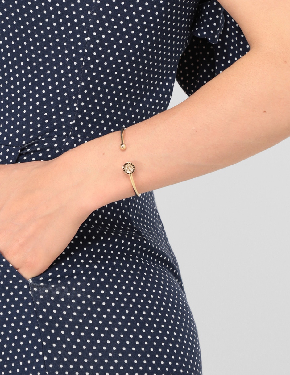 Pulsera con acabado brillante 3