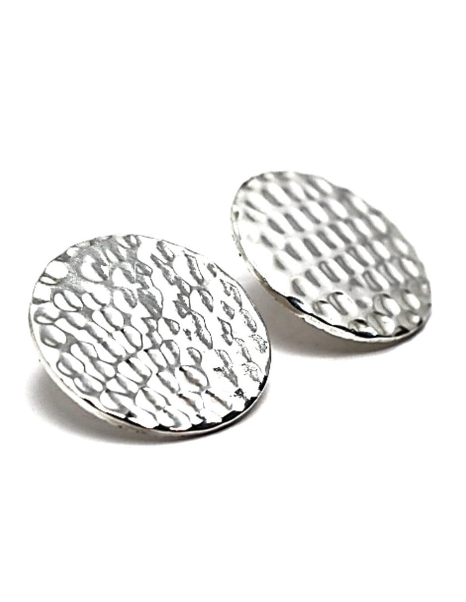 Broqueles de plata con acabado brillante