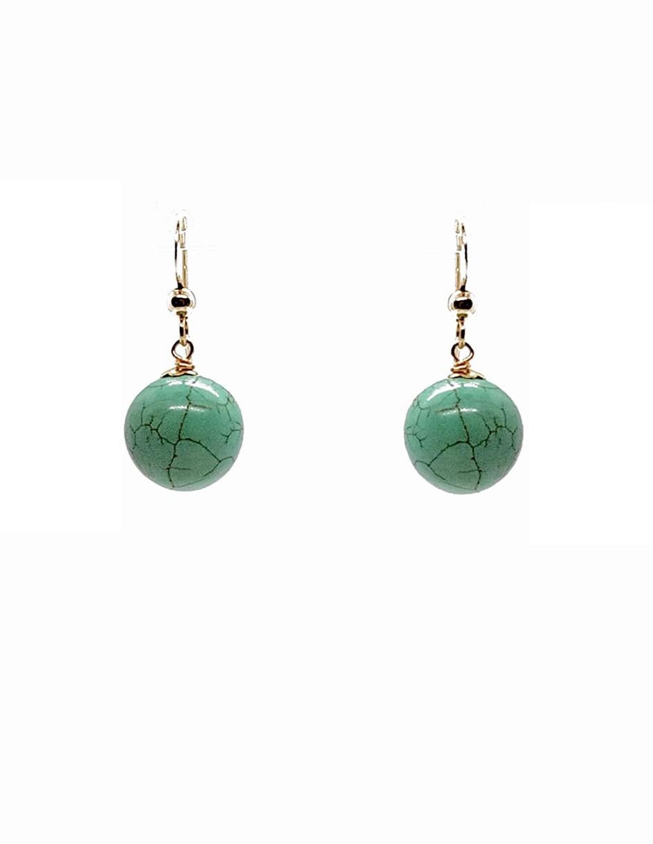 Aretes con acabado brillante howlita