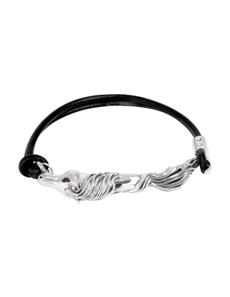 Pulsera de plata con acabado liso