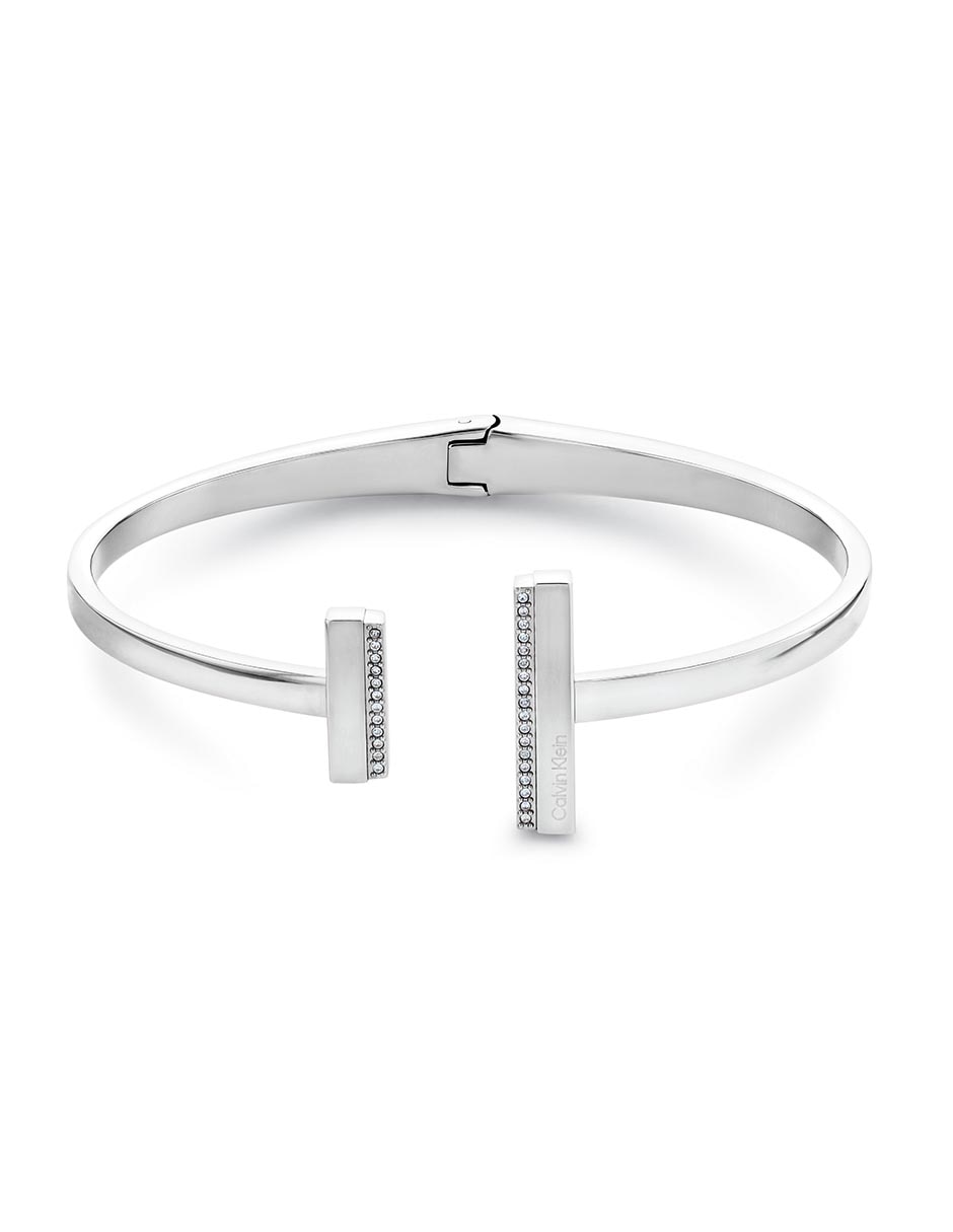 Brazalete con acabado liso