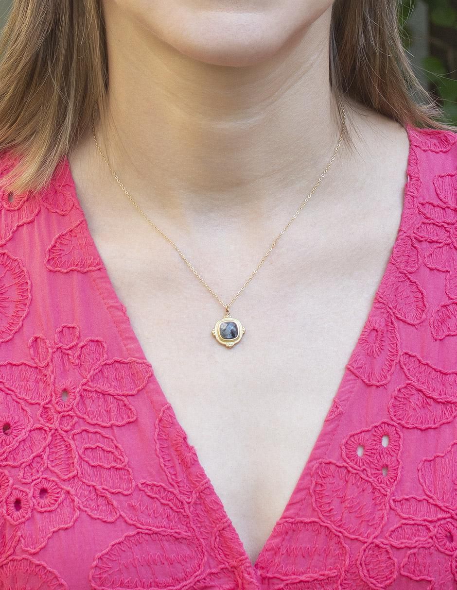 Collar 3