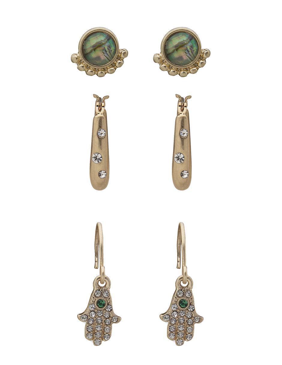 Aretes de mano con acabado brillante resina