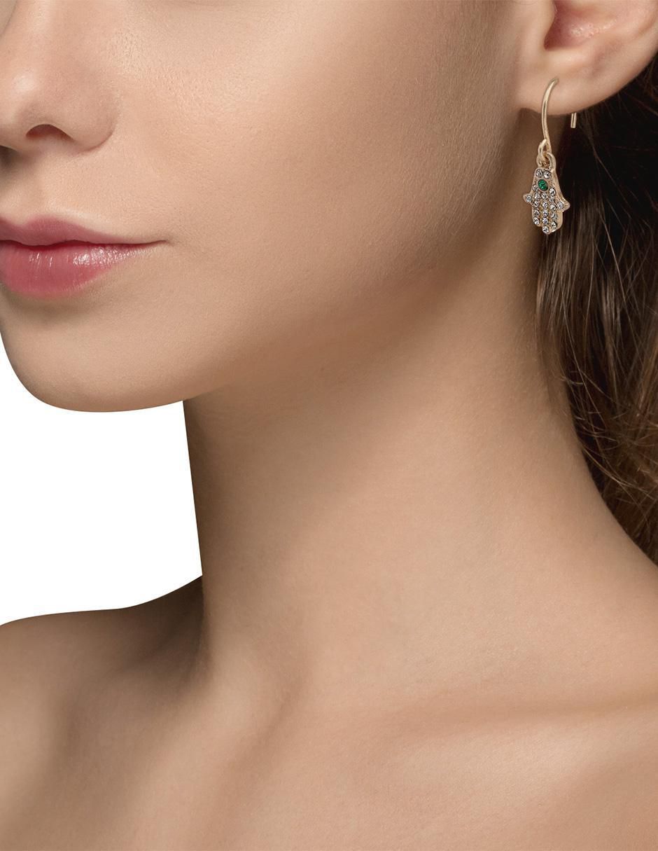 Aretes de mano con acabado brillante resina 3