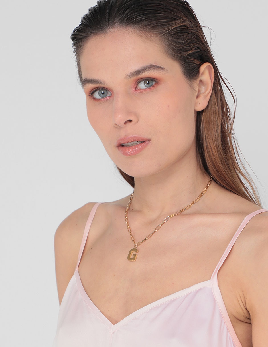 Collar de letra g Initial This
