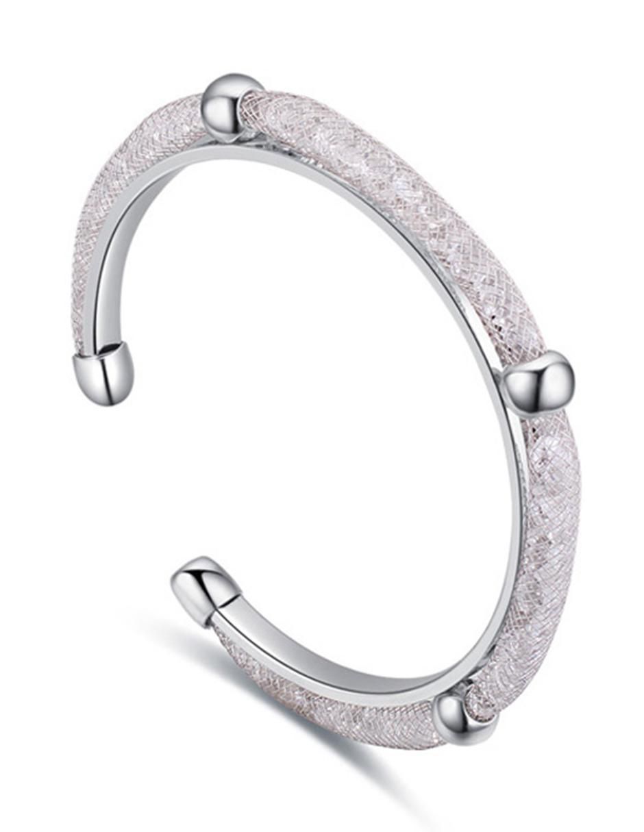 Brazalete con acabado baño de oro blanco