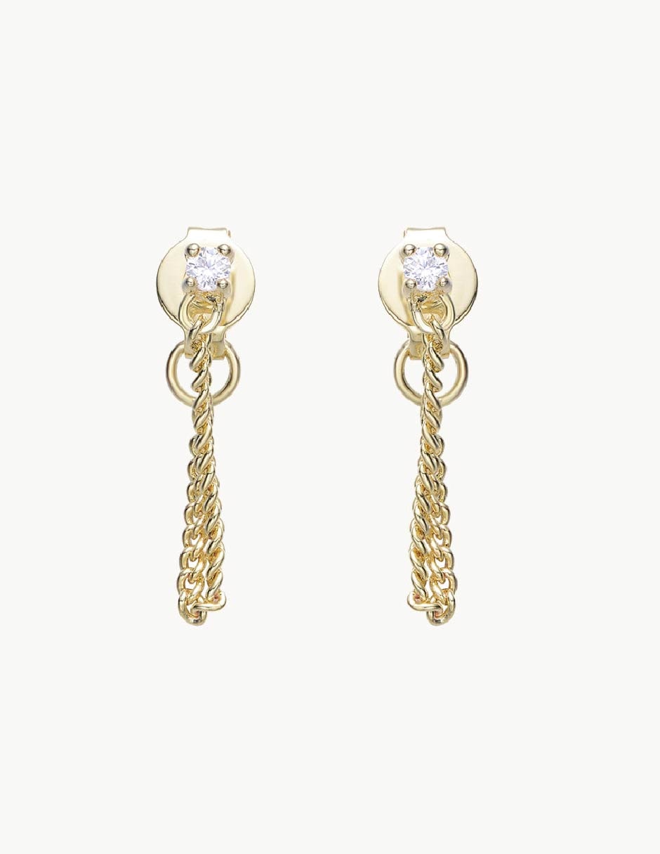 Aretes Classic con acabado baño de oro circonita Aretes Classic con acabado baño de oro circonita