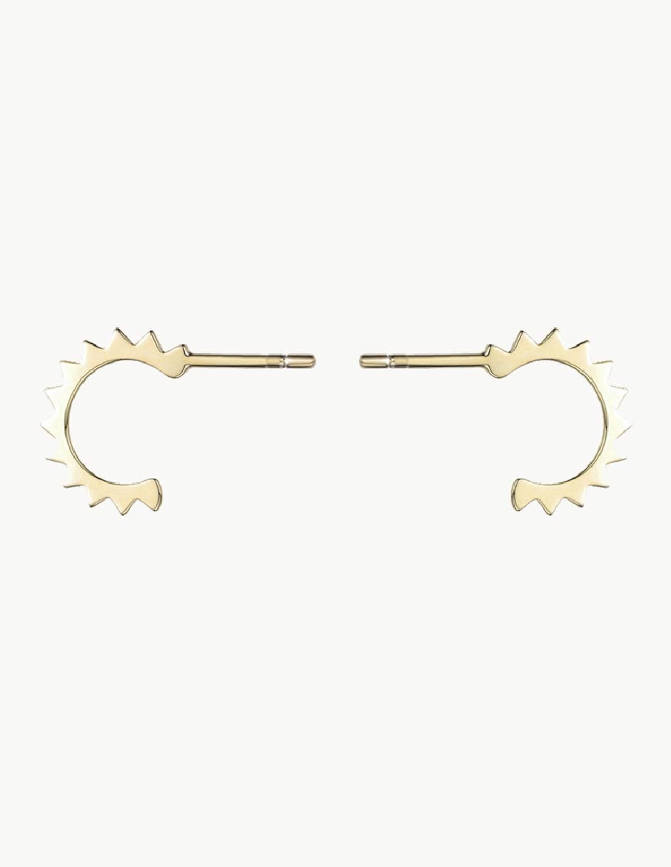 Aretes de aro redondos Classic con acabado baño de oro Aretes de aro redondos Classic con acabado baño de oro
