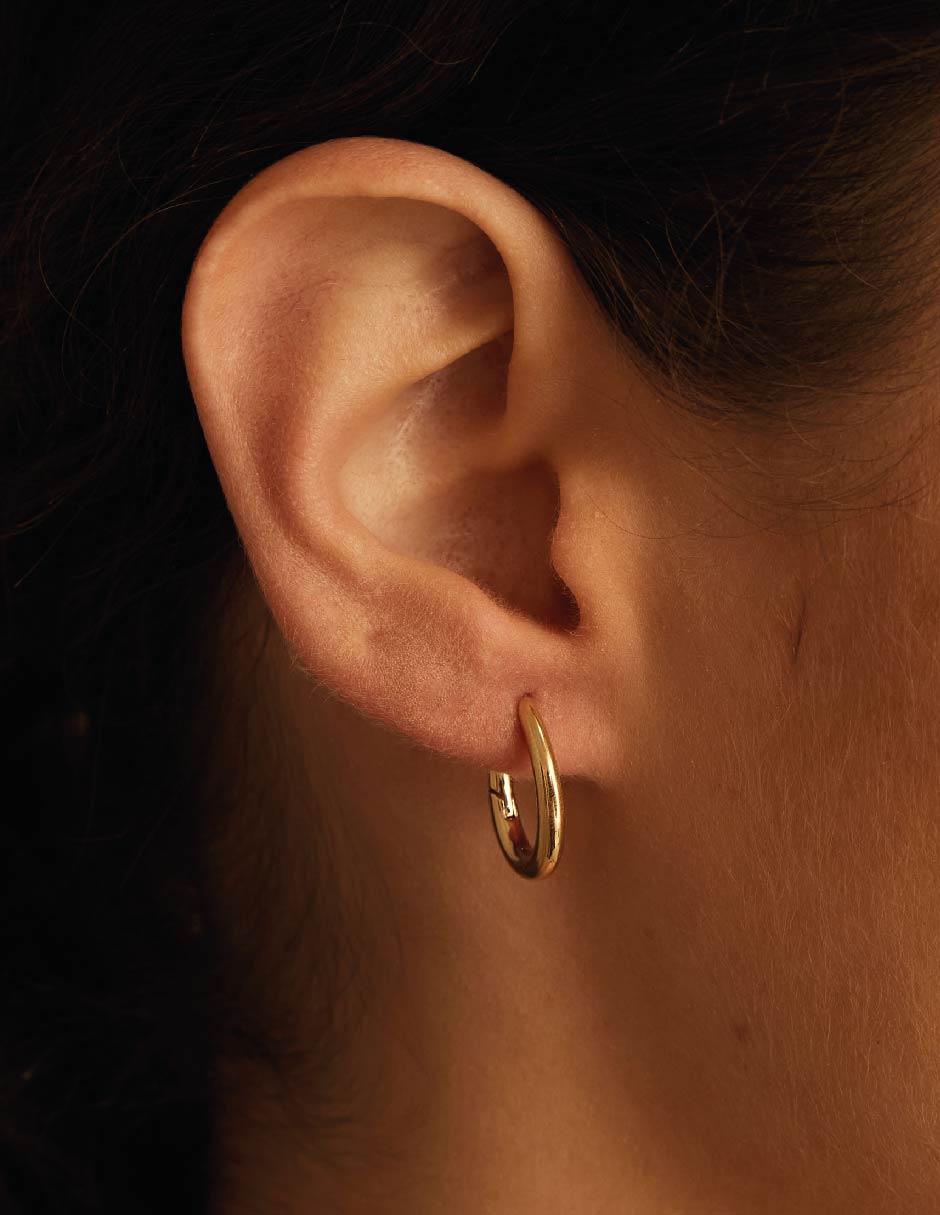 Aretes de aro redondos Classic con acabado baño de oro 2