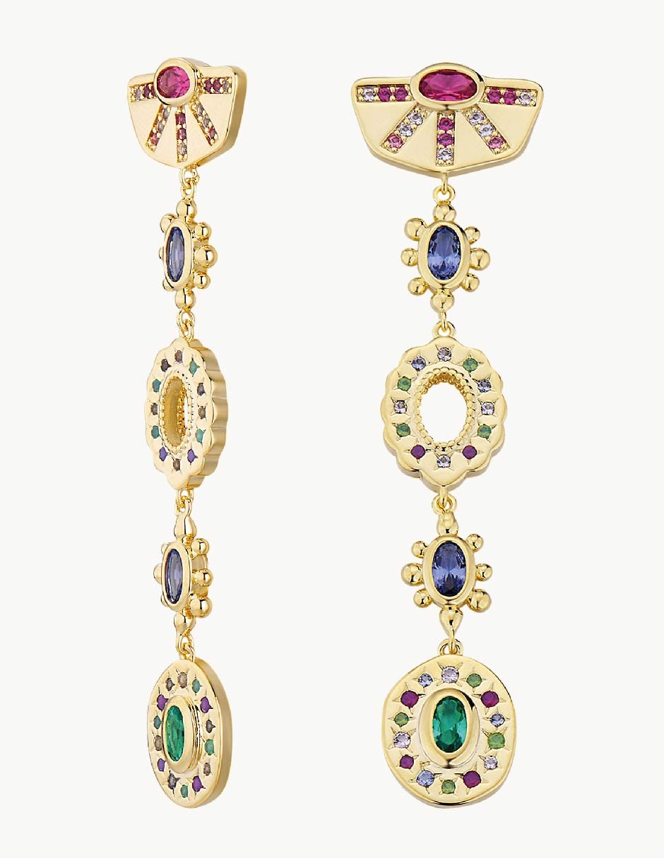 Aretes Nefertiti con acabado baño de oro circonita