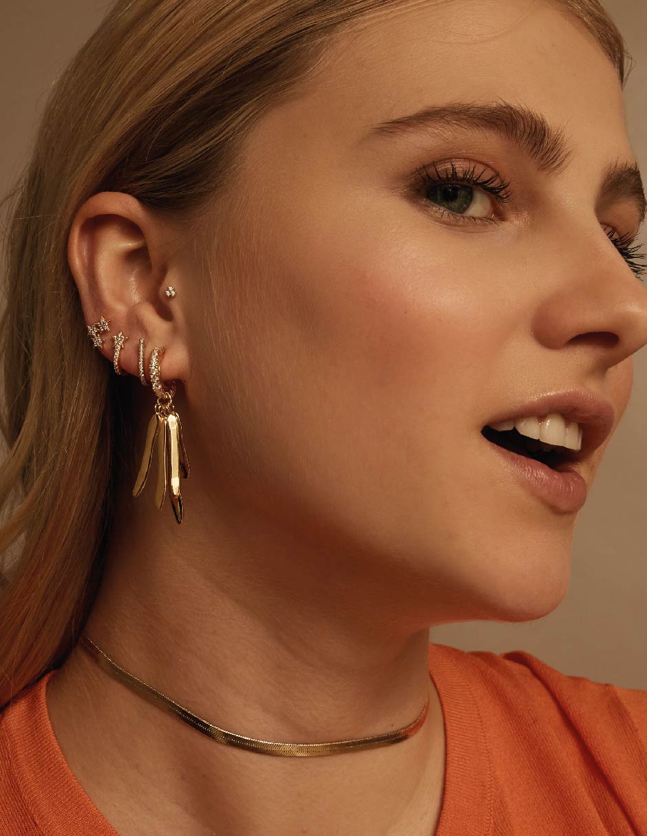 Aretes de aro redondos Classic con acabado baño de oro circonita 3