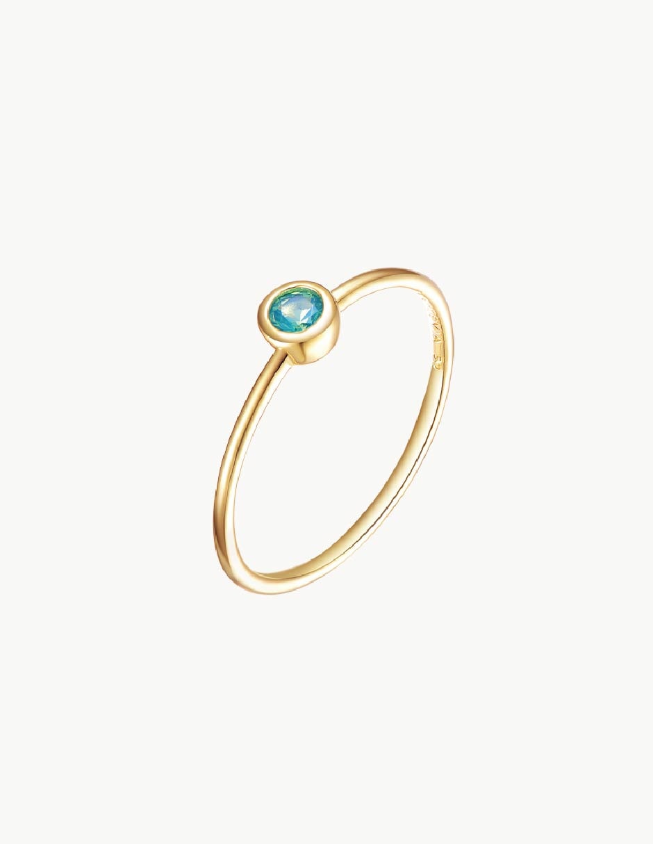 Anillo con gema Lago verde circonita con acabado baño de oro Anillo con gema Lago verde circonita con acabado baño de oro