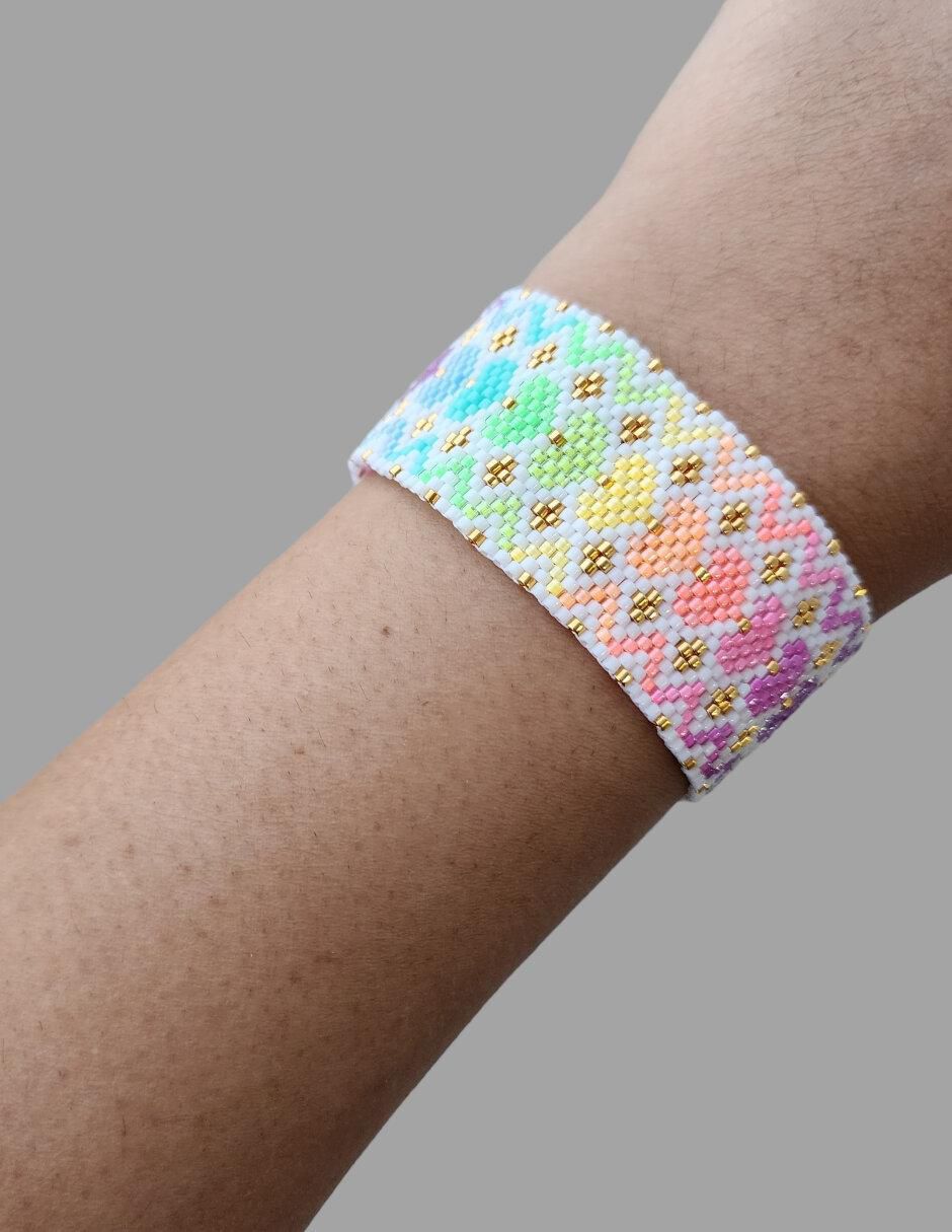 Brazalete con acabado brillante 2