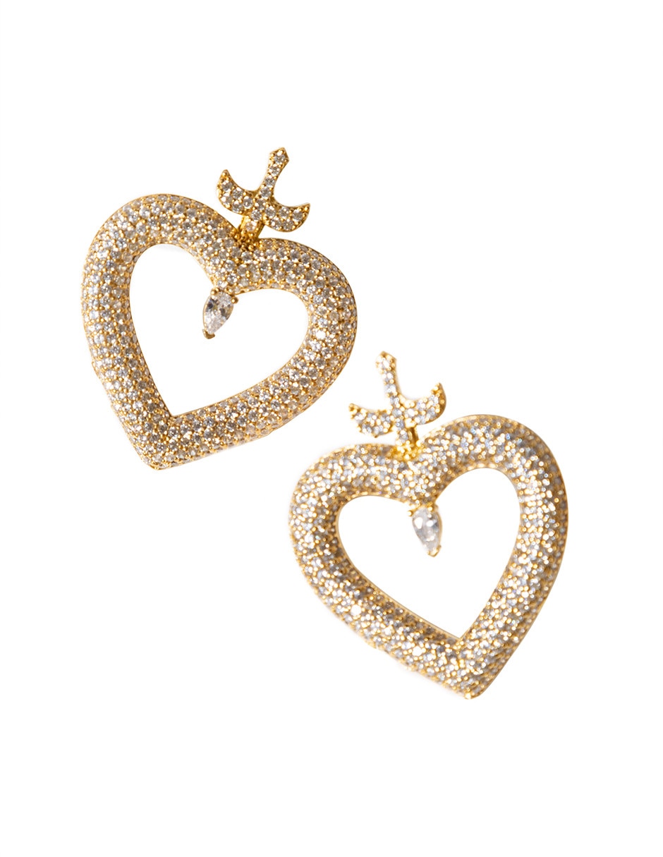 Aretes de corazón con acabado brillante 3