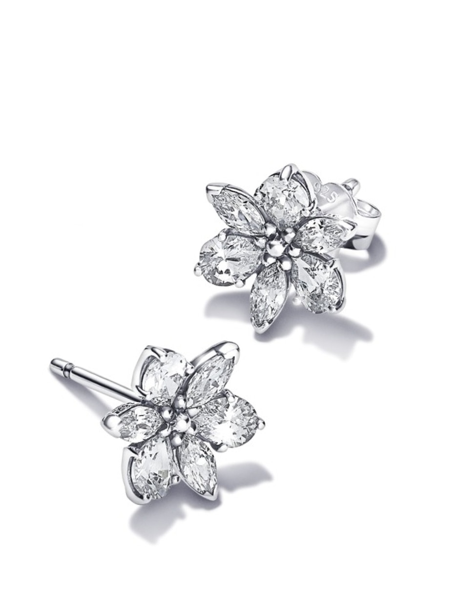 Aretes de aro de flor Timeless de plata con acabado plateado zirconia cúbica 2