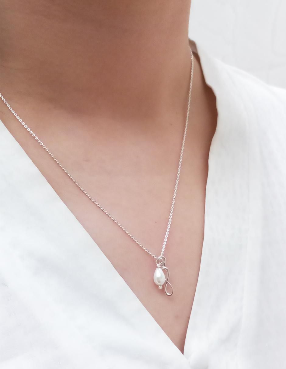 Collar de infinito de plata P 925 4